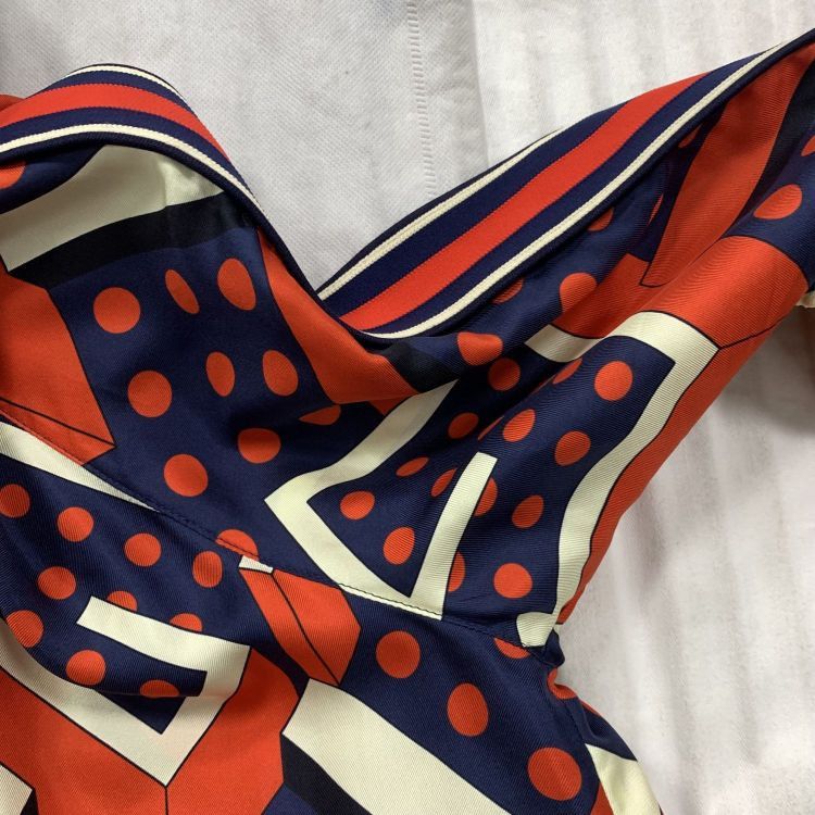 Gucci Gucci Geometric Pattern Silk Zip Jacket Size XS Size XS / US 0-2 / IT 36-38 - 6 Thumbnail