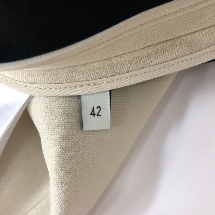 Gucci Gucci Beige Wool Silk Blend Skirt Size 42 Size 28" / US 6 / IT 42 - 4 Thumbnail