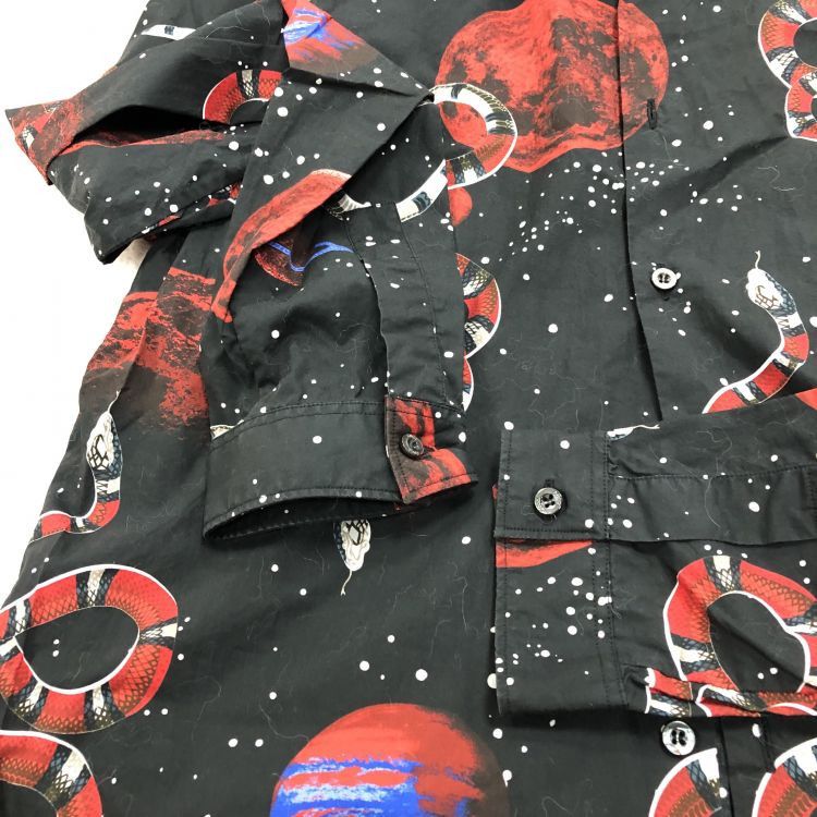 Gucci Gucci Planet Snake Print Shirt Size M Size US M / EU 48-50 / 2 - 8 Thumbnail