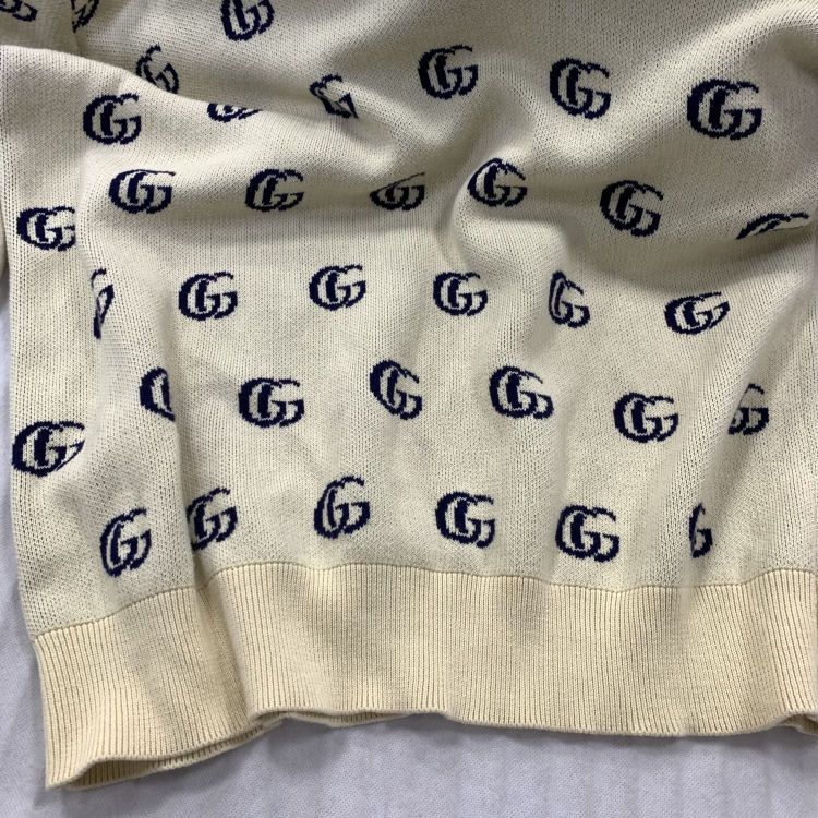 Gucci Gucci GG Monogram V-Neck Sweater Size L Size US L / EU 52-54 / 3 - 9 Thumbnail