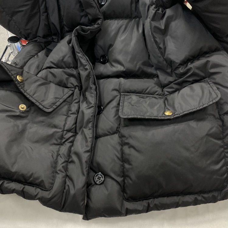 Gucci Gucci Logo Tape Down Jacket Size 38 Size XS / US 0-2 / IT 36-38 - 8 Thumbnail