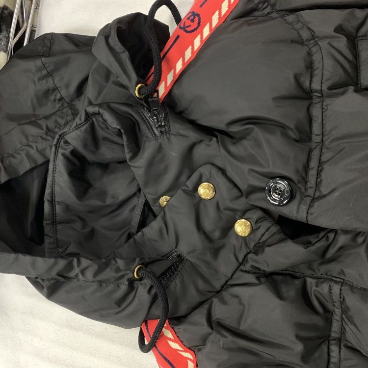 Gucci Gucci Logo Tape Down Jacket Size 38 Size XS / US 0-2 / IT 36-38 - 6 Thumbnail