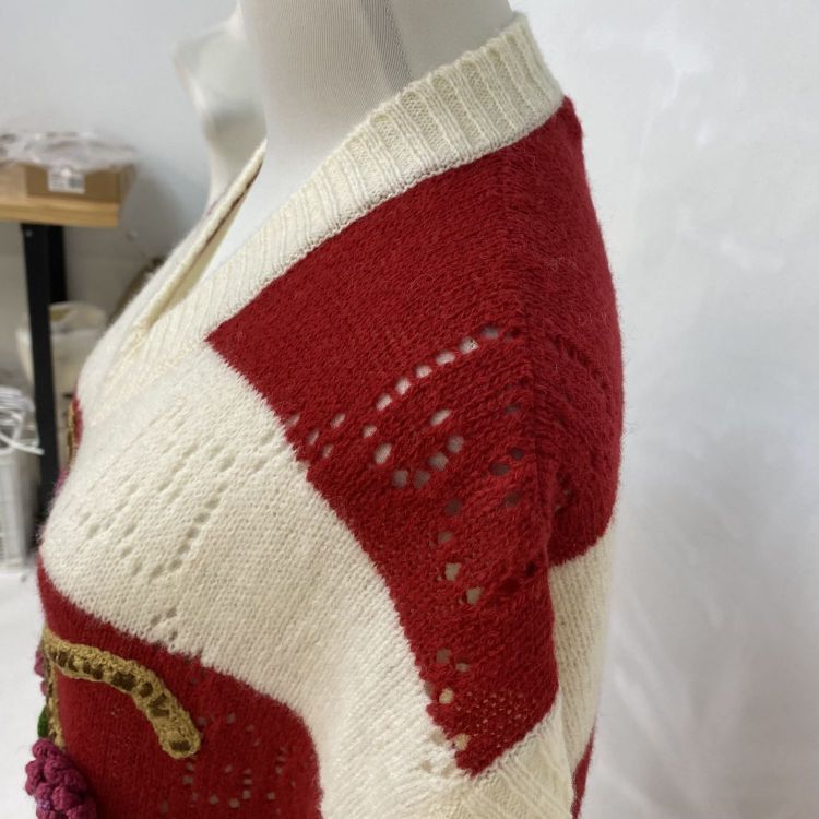 Gucci Gucci Striped Tiger Appliqué Sweater Vest Size S Size S / US 4 / IT 40 - 8 Thumbnail