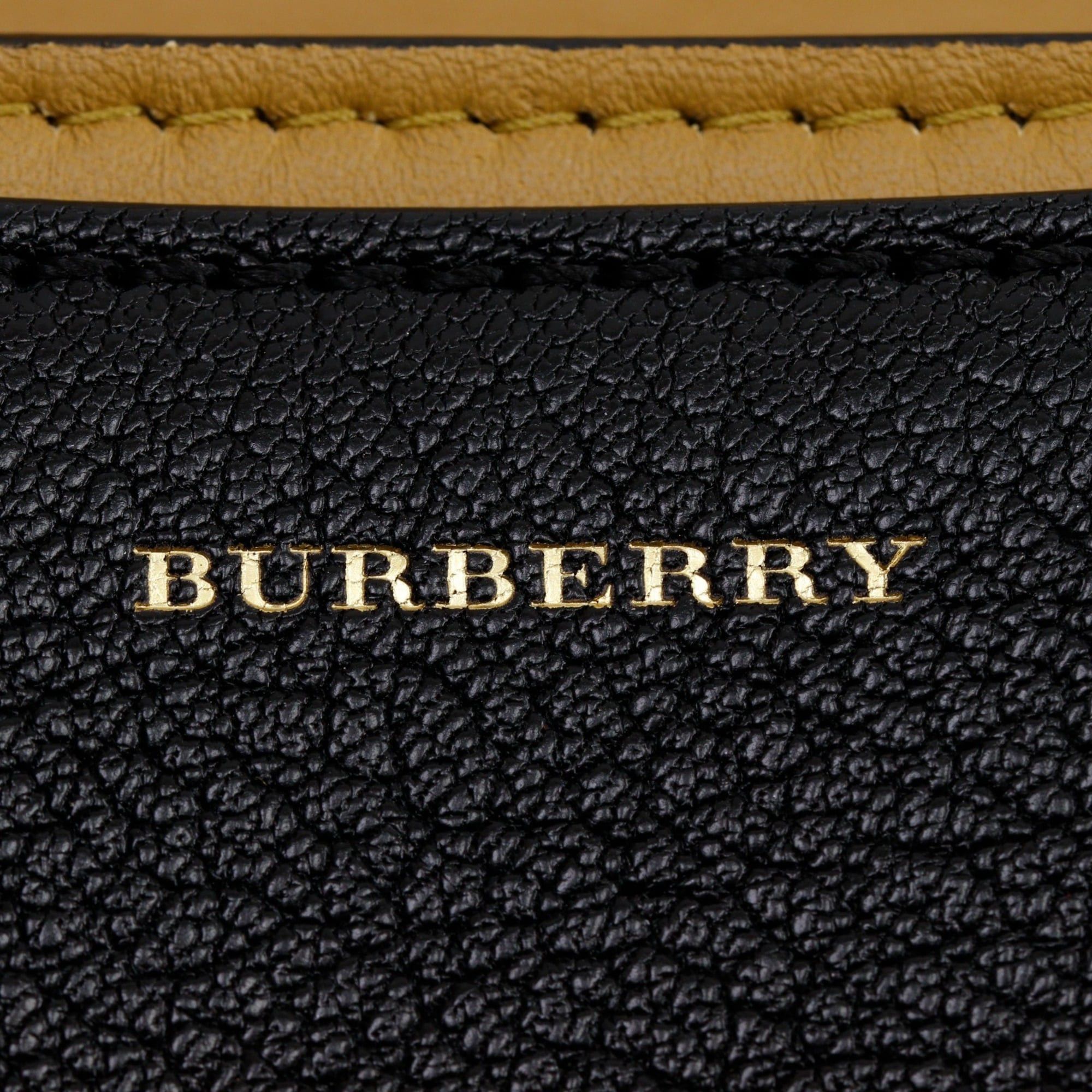 Burberry Burberry D-ring shoulder bag, chain strap, calfskin, black, flap, D-ring, women's. Size ONE SIZE - 16 Thumbnail