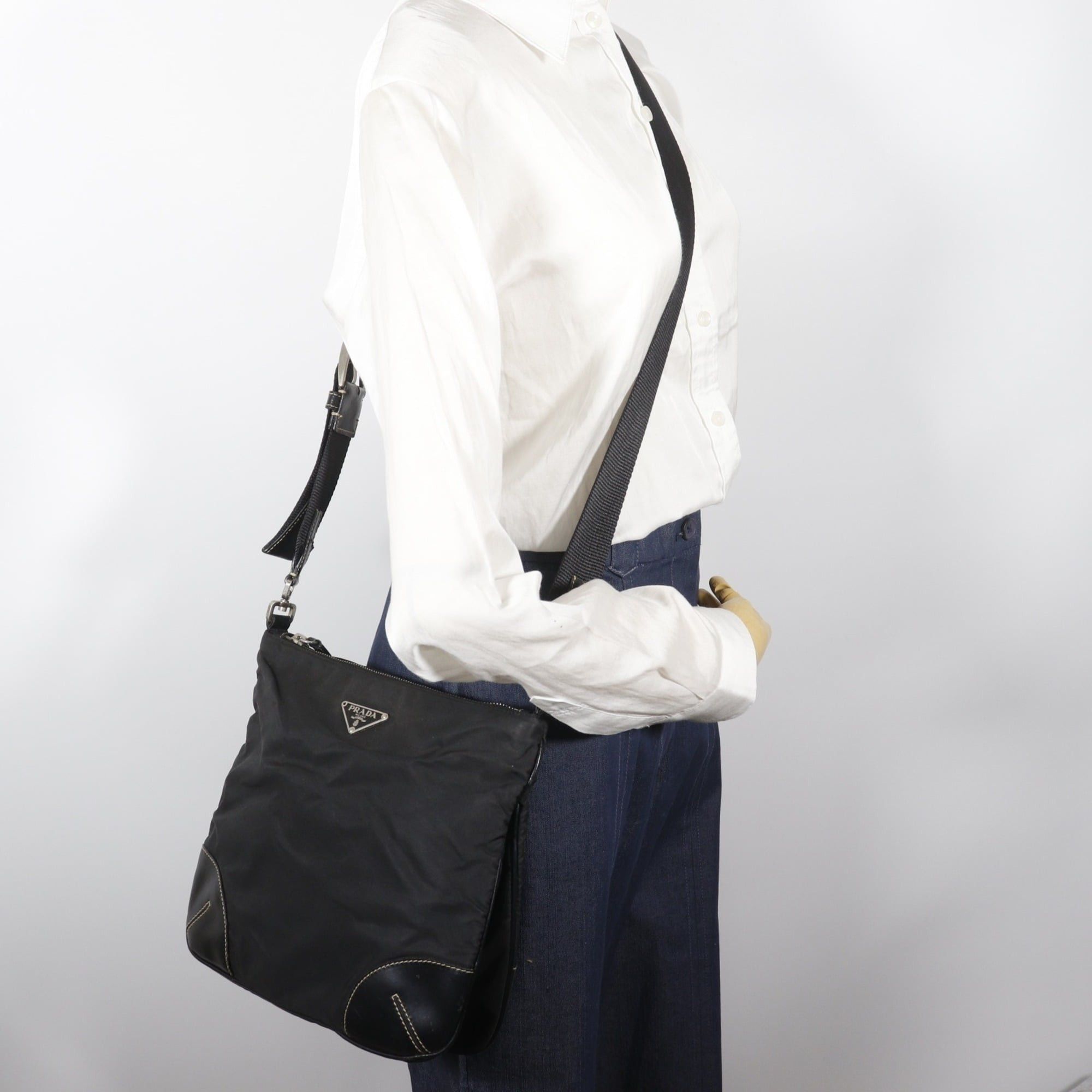 Prada Prada shoulder bag, nylon, black, women's. Size ONE SIZE - 16 Thumbnail