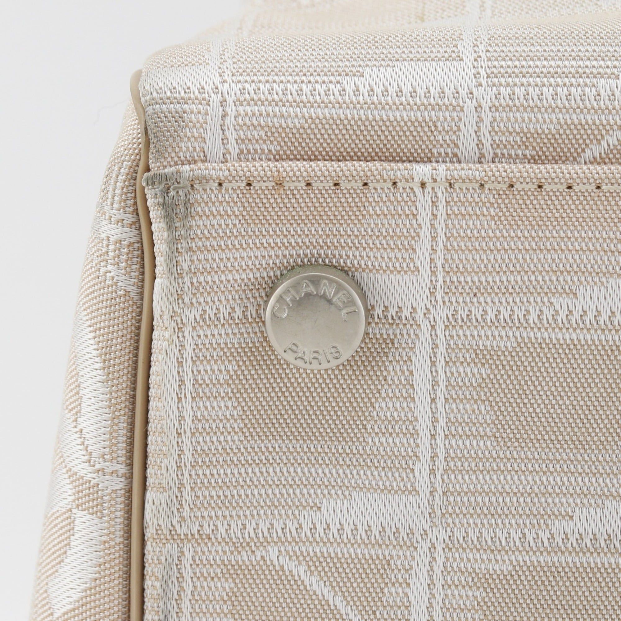 Chanel Chanel New Travel Line Boston Bag A15966 Nylon Canvas Beige A4 Women's Size ONE SIZE - 11 Thumbnail