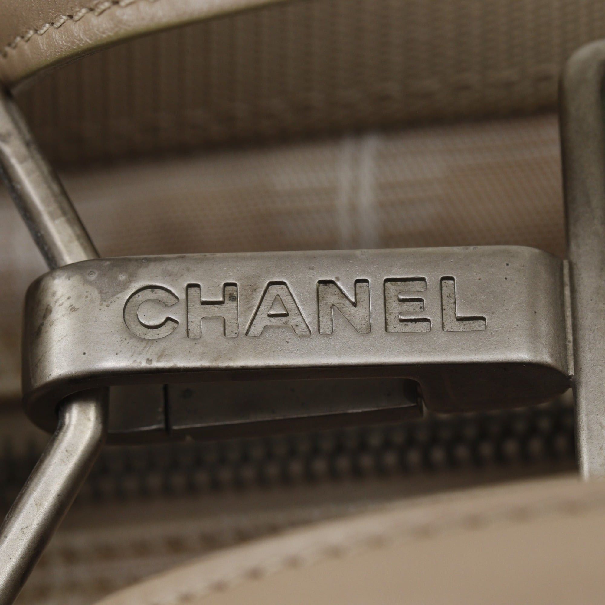 Chanel Chanel New Travel Line Boston Bag A15966 Nylon Canvas Beige A4 Women's Size ONE SIZE - 18 Thumbnail