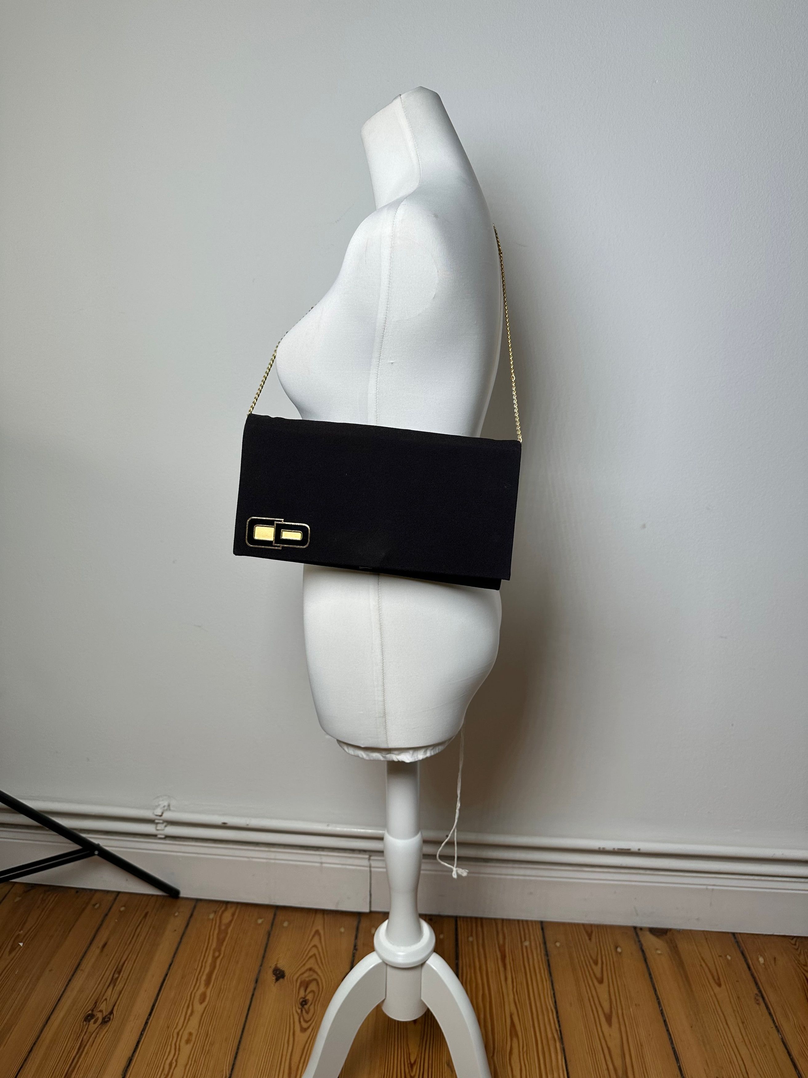 Dior Vintage CD Logo Satin Evening Clutch with Chain Black Size ONE SIZE - 12 Thumbnail