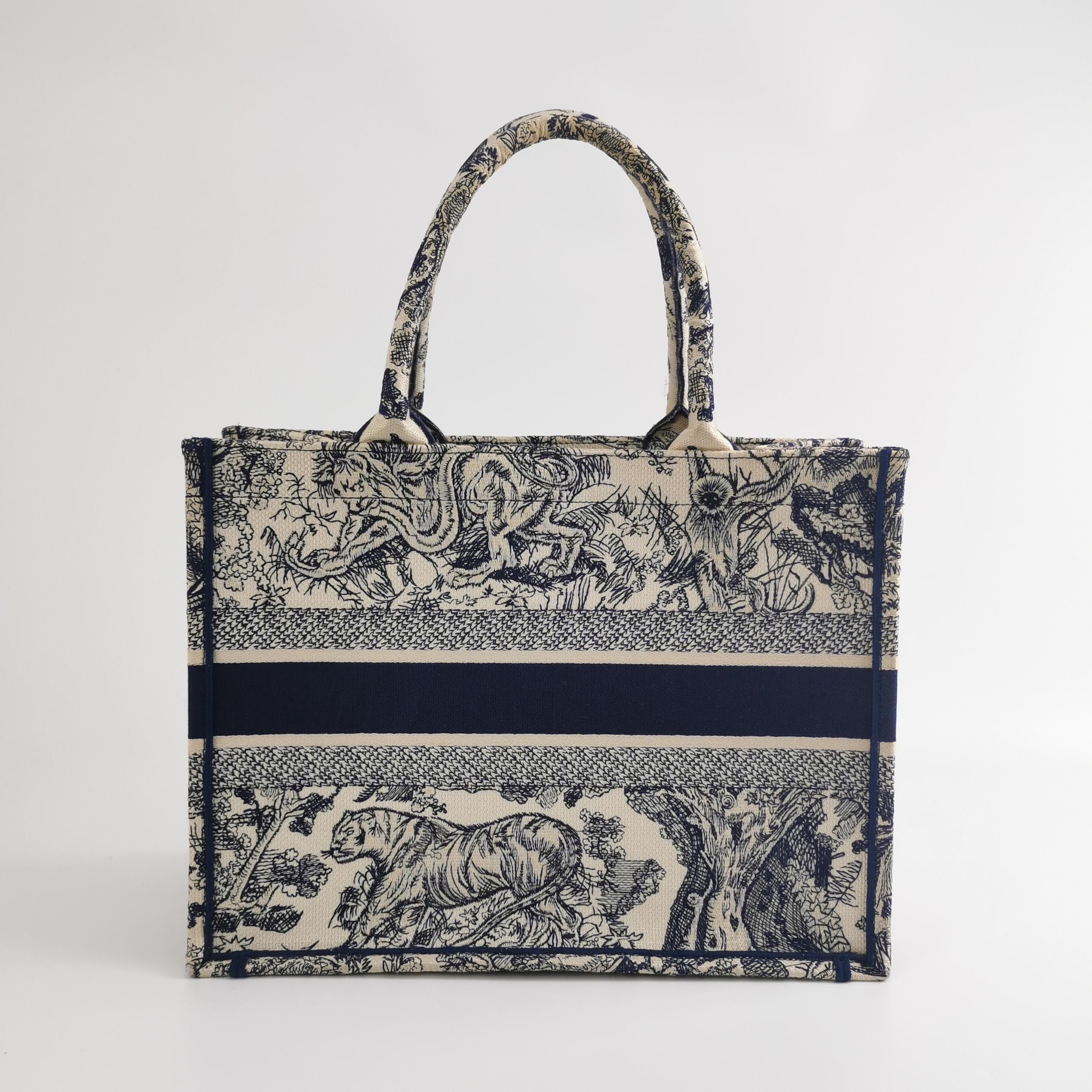 Dior Dior Women os Tote Bags Size ONE SIZE - 5 Thumbnail