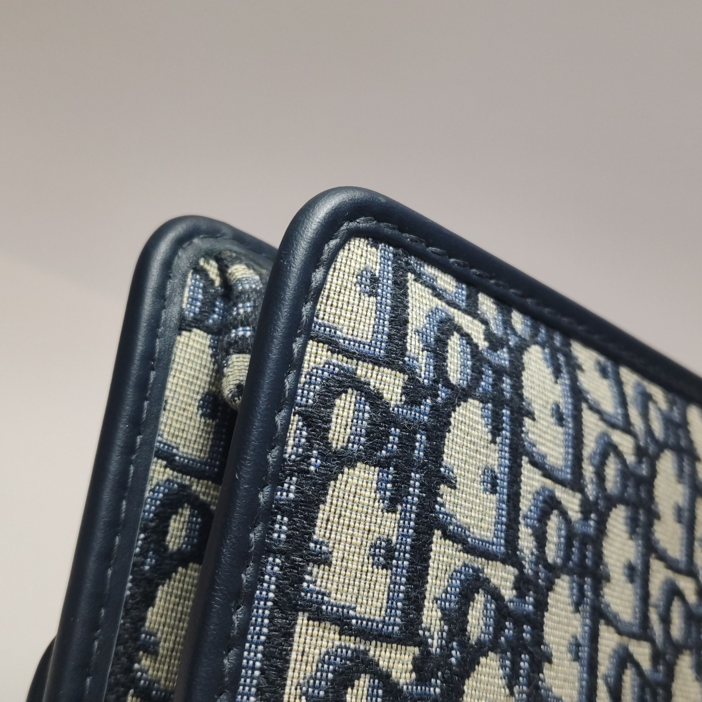 Dior Dior Women os Crossbody Bags Size ONE SIZE - 21 Thumbnail