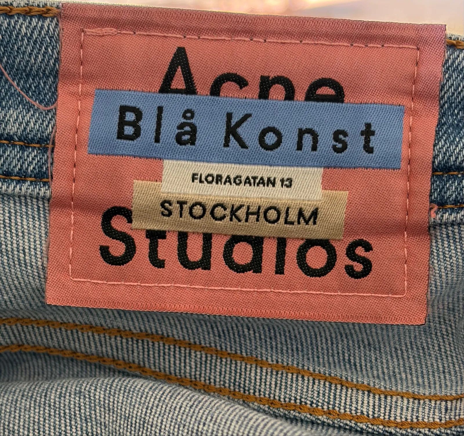 Acne Studios Acne Studios Peg Lt Blue Jeans Size 32" / US 10 / IT 46 - 2 Thumbnail