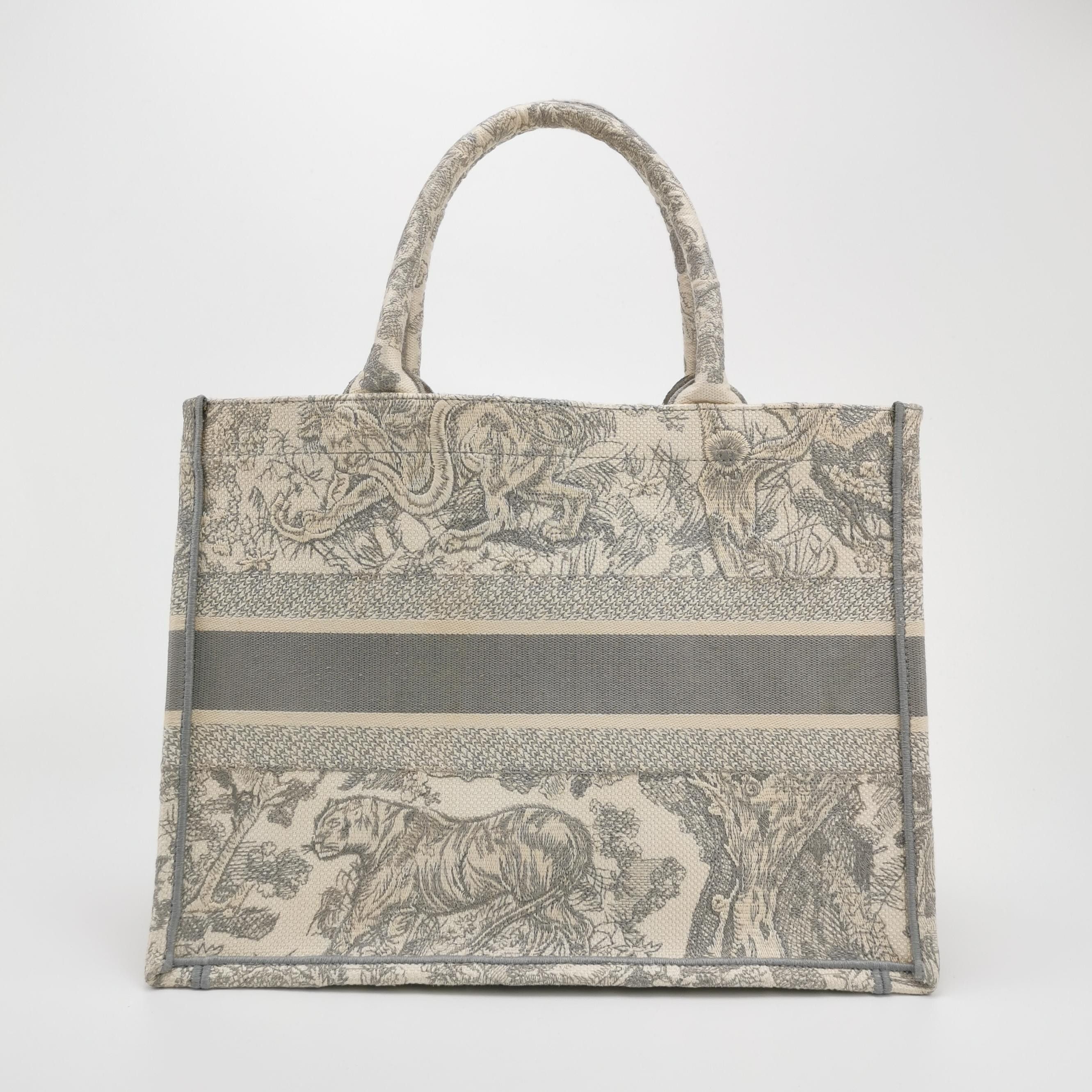 Dior Dior Women os Tote Bags Size ONE SIZE - 5 Thumbnail