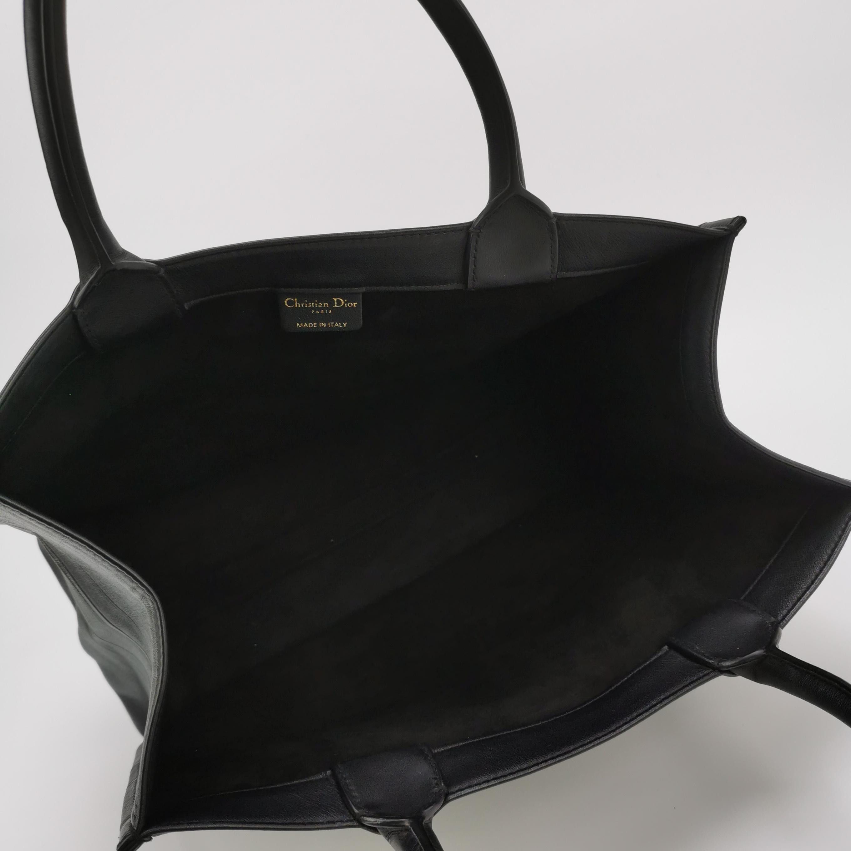 Dior Dior Women os Tote Bags Size ONE SIZE - 7 Thumbnail