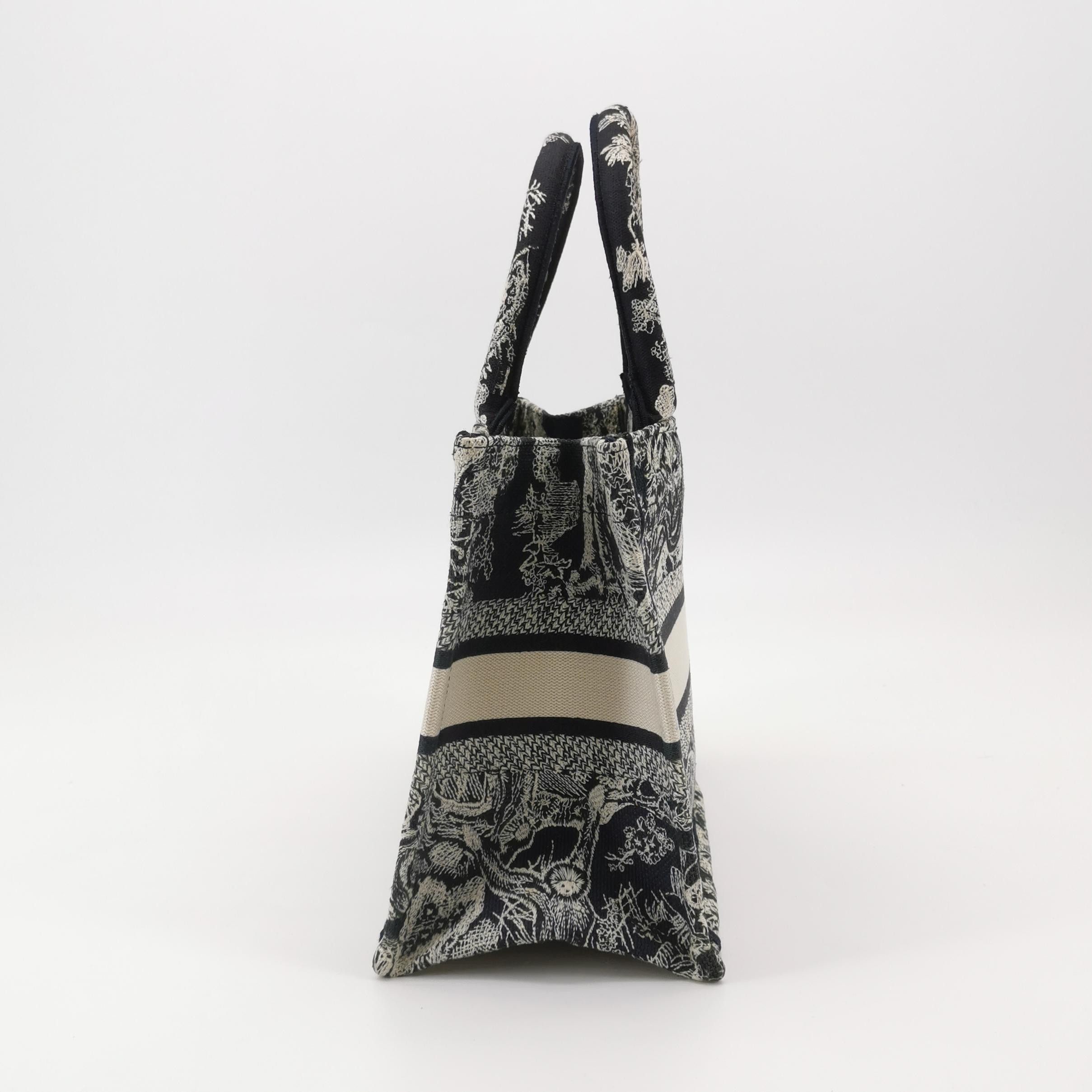 Dior Dior Women os Tote Bags Size ONE SIZE - 3 Thumbnail