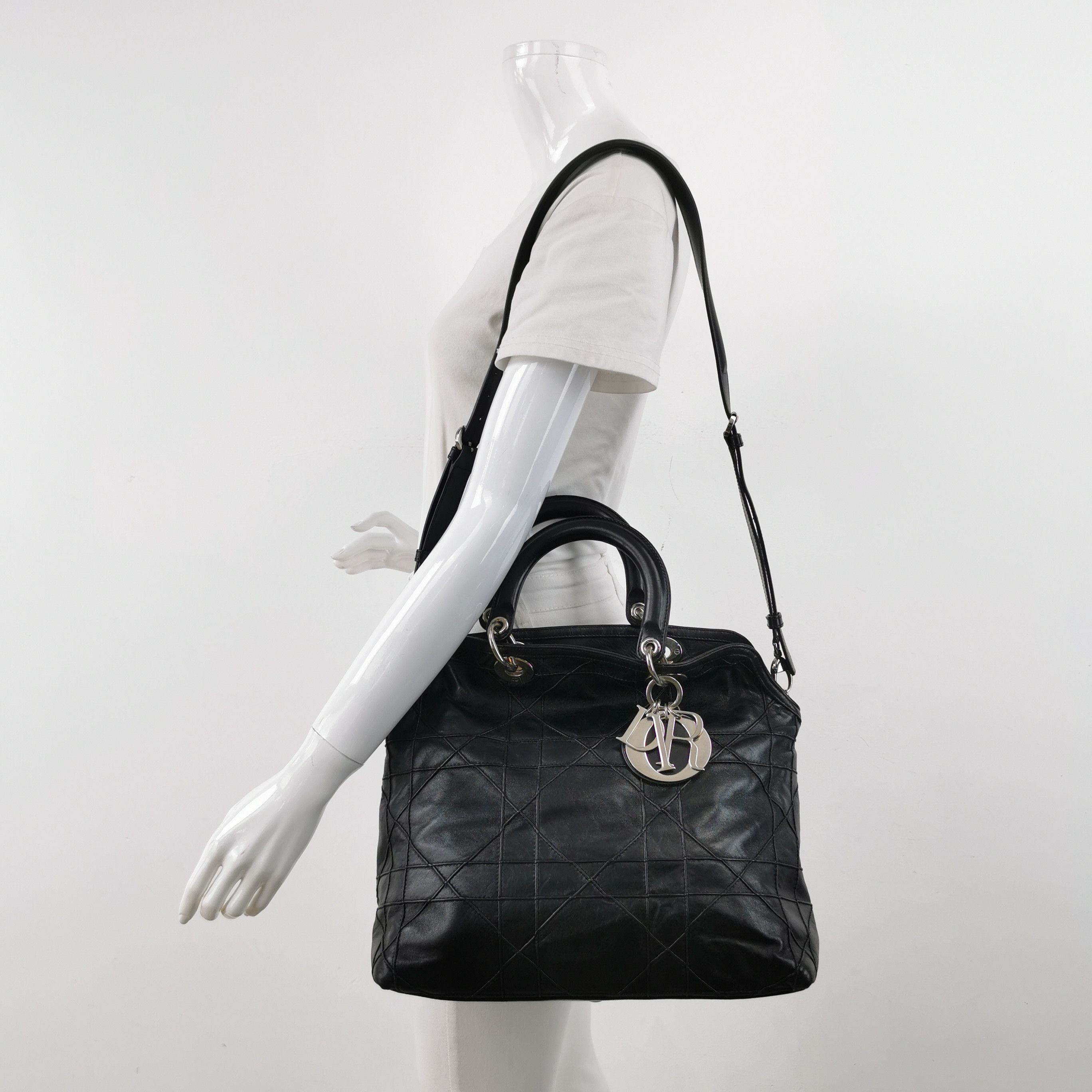 Dior Dior Women os Shoulder Bags Size ONE SIZE - 2 Thumbnail