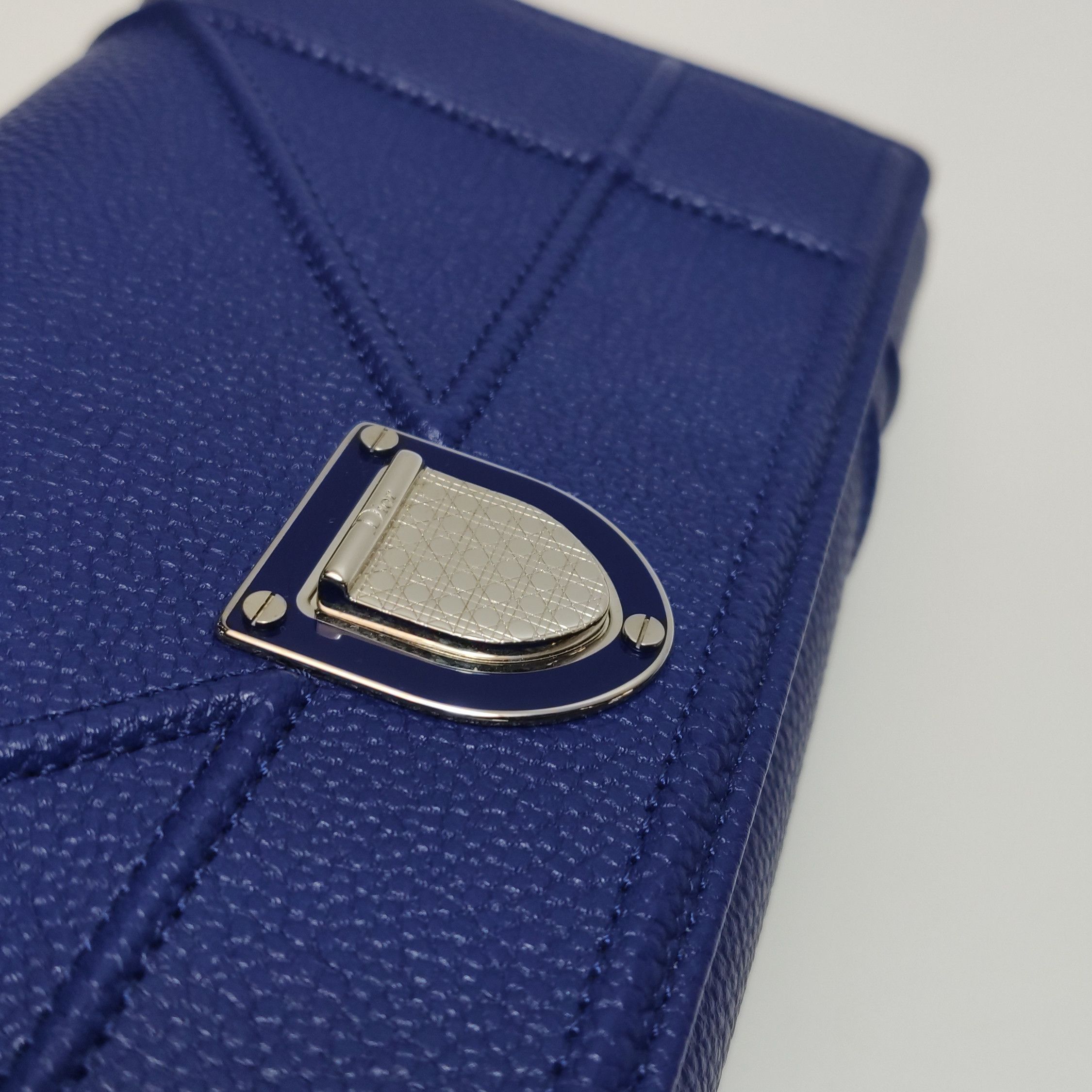 Dior Dior Women os Crossbody Bags Size ONE SIZE - 12 Thumbnail