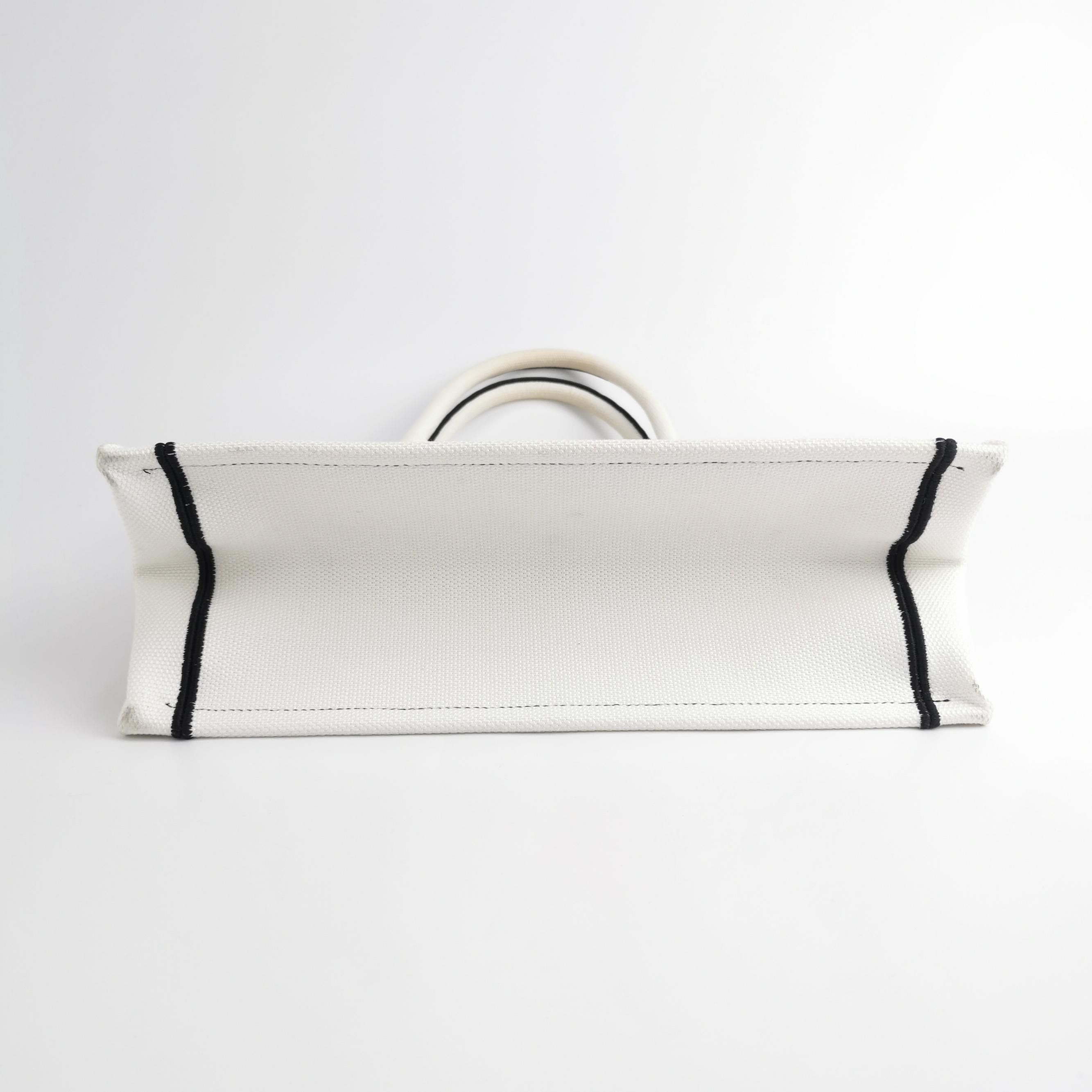 Dior Dior Women os Tote Bags Size ONE SIZE - 6 Thumbnail
