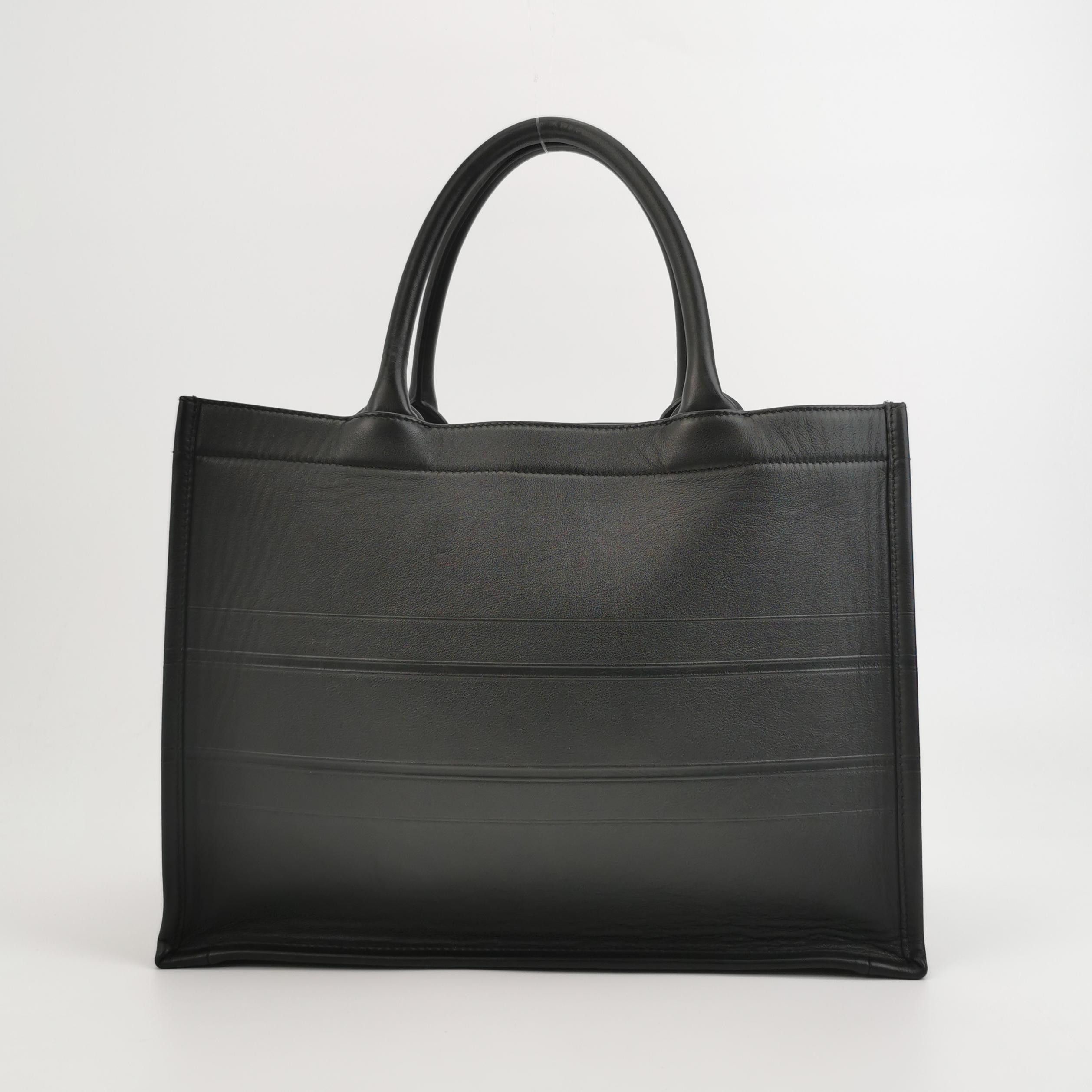 Dior Dior Women os Tote Bags Size ONE SIZE - 5 Thumbnail