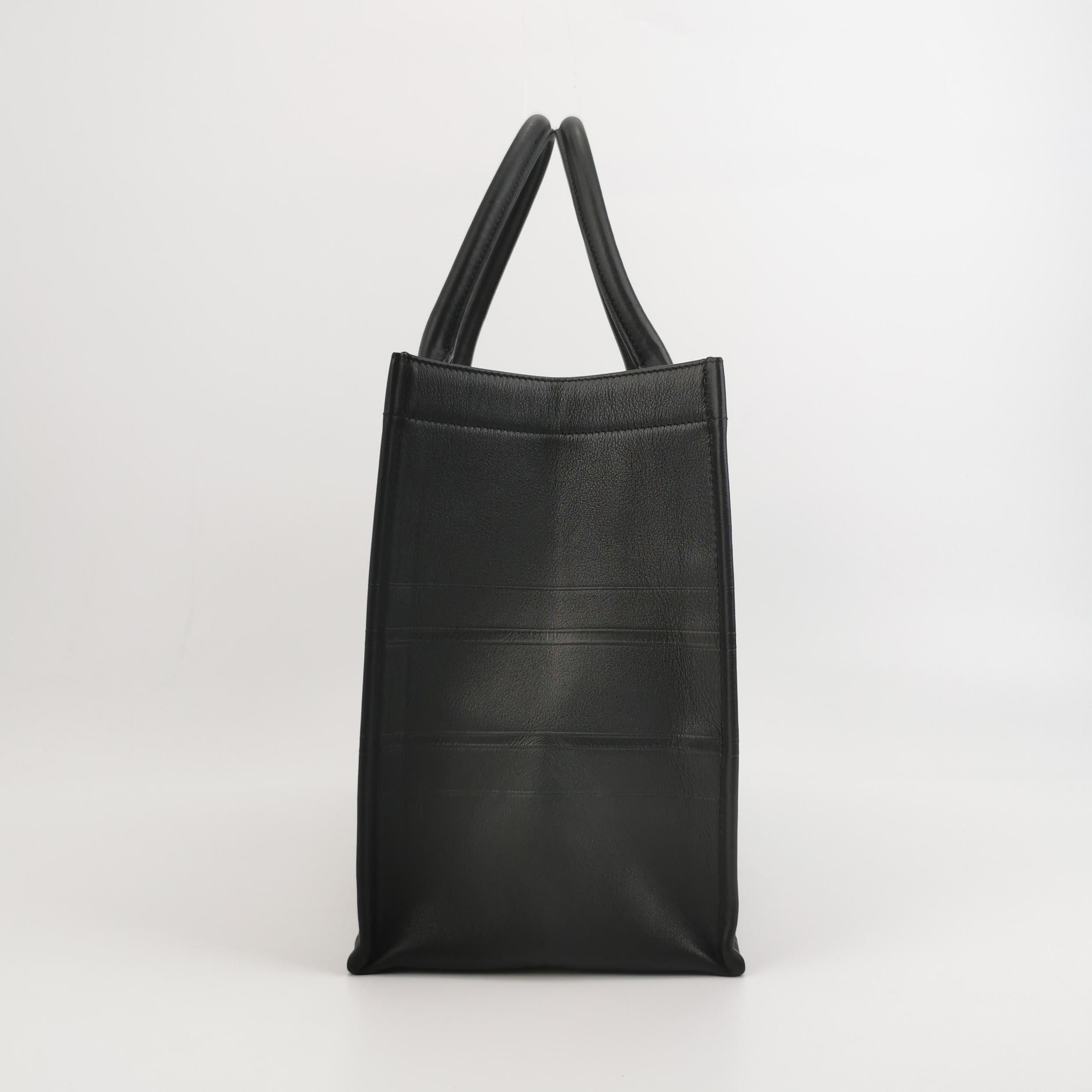 Dior Dior Women os Tote Bags Size ONE SIZE - 3 Thumbnail