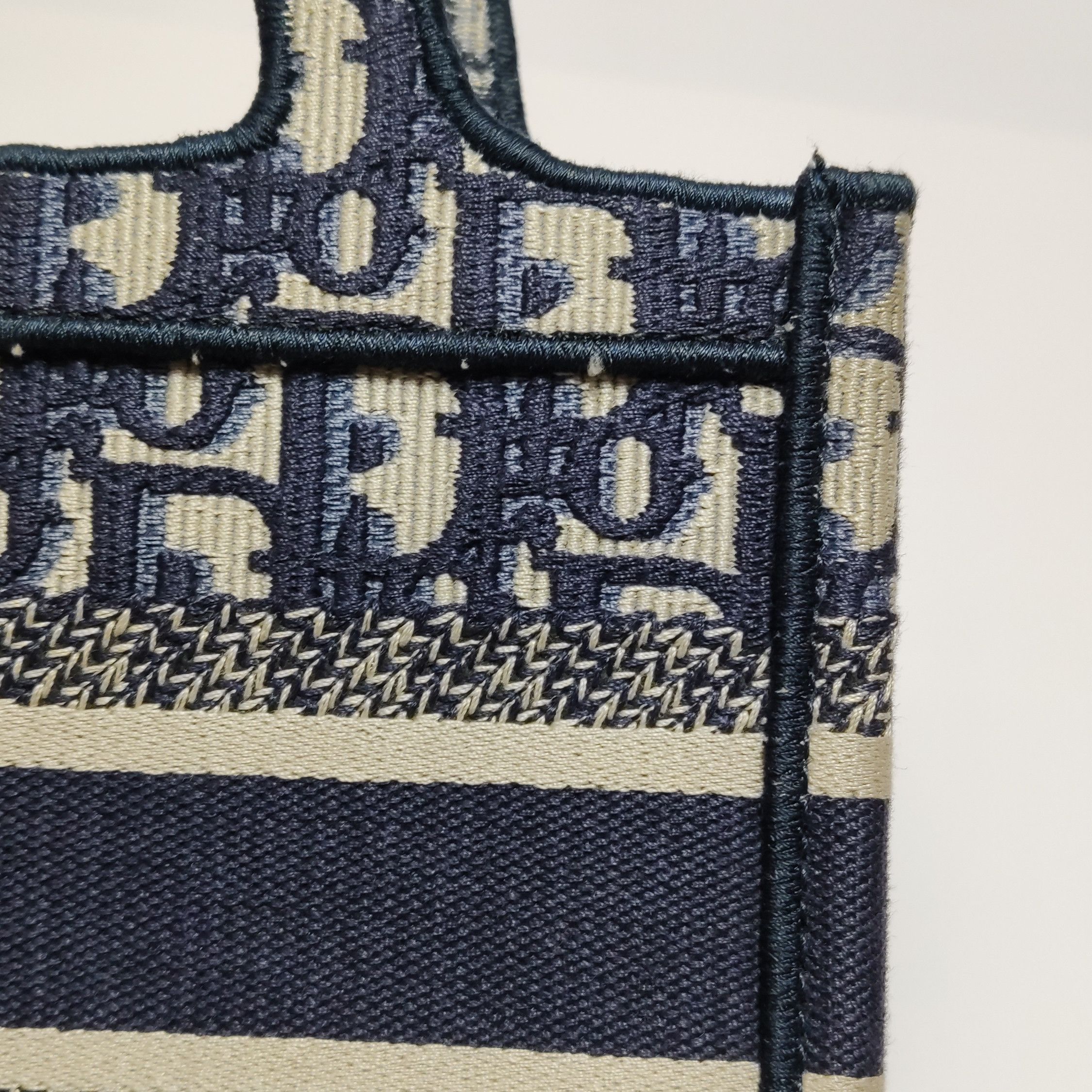 Dior Dior Women os Tote Bags Size ONE SIZE - 14 Thumbnail