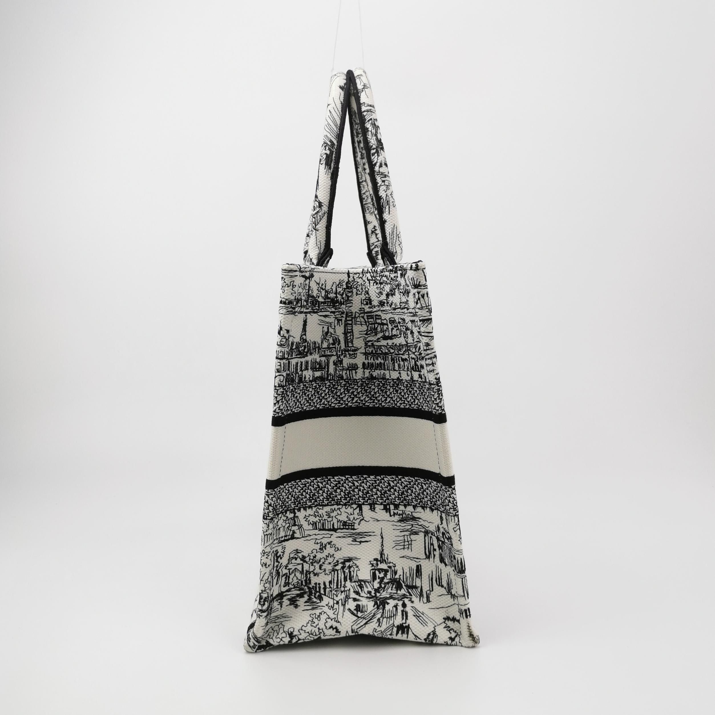 Dior Dior Women os Tote Bags Size ONE SIZE - 3 Thumbnail