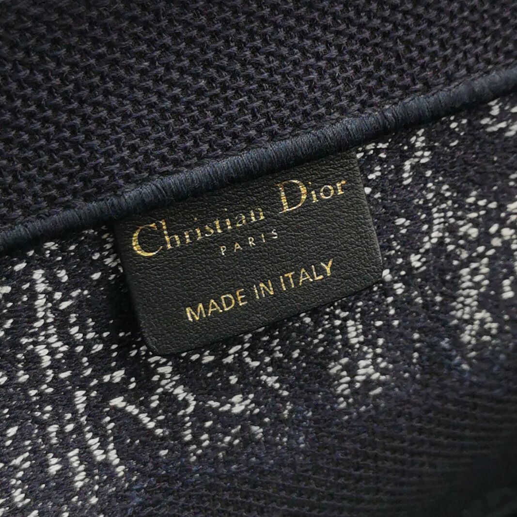 Dior Dior Women os Tote Bags Size ONE SIZE - 8 Thumbnail
