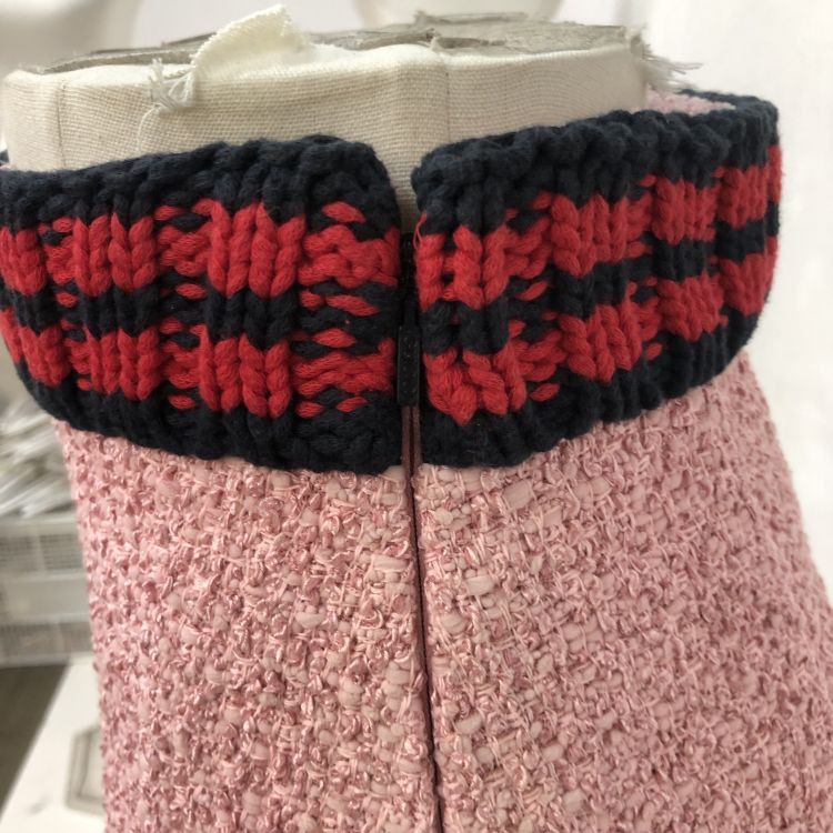Gucci Gucci Pink Tweed Mini Skirt Size 42 Size 28" / US 6 / IT 42 - 8 Thumbnail