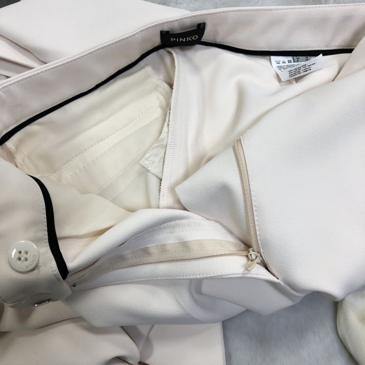 Pinko Pinko Beige Suit Blazer Set 42 Size M / US 6-8 / IT 42-44 - 9 Thumbnail