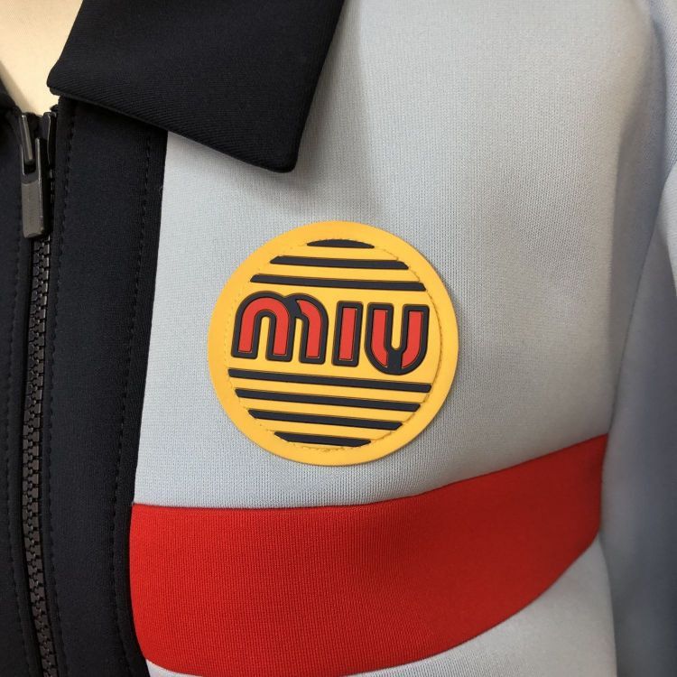Miu Miu Miu Miu Logo Patch Zip Jacket Size 40 Size S / US 4 / IT 40 - 7 Thumbnail