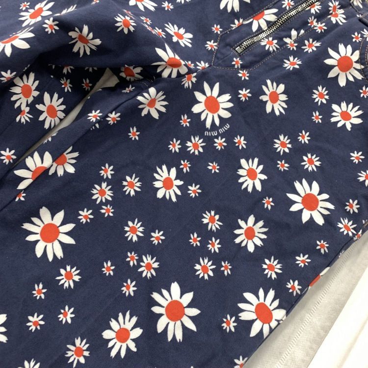Miu Miu Miu Miu Floral Print Pants Size 38 Size 26" / US 2 / IT 38 - 8 Thumbnail
