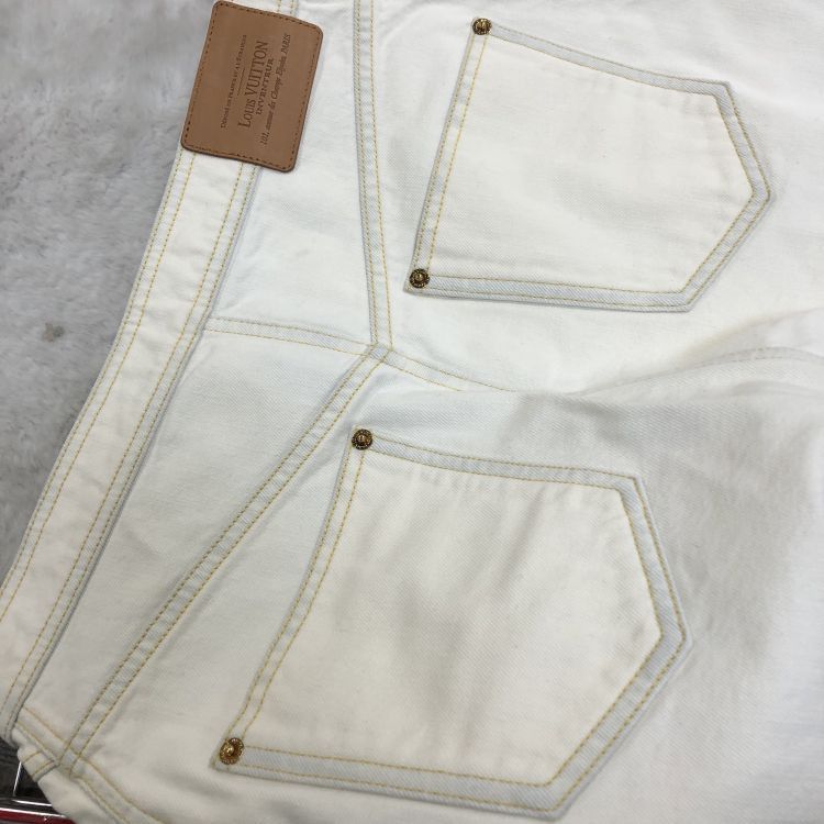 Louis Vuitton Louis Vuitton Cotton Mini Skirt Size 38 Size 26" / US 2 / IT 38 - 8 Thumbnail