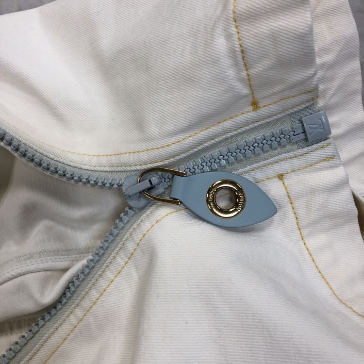 Louis Vuitton Louis Vuitton Cotton Mini Skirt Size 38 Size 26" / US 2 / IT 38 - 5 Thumbnail
