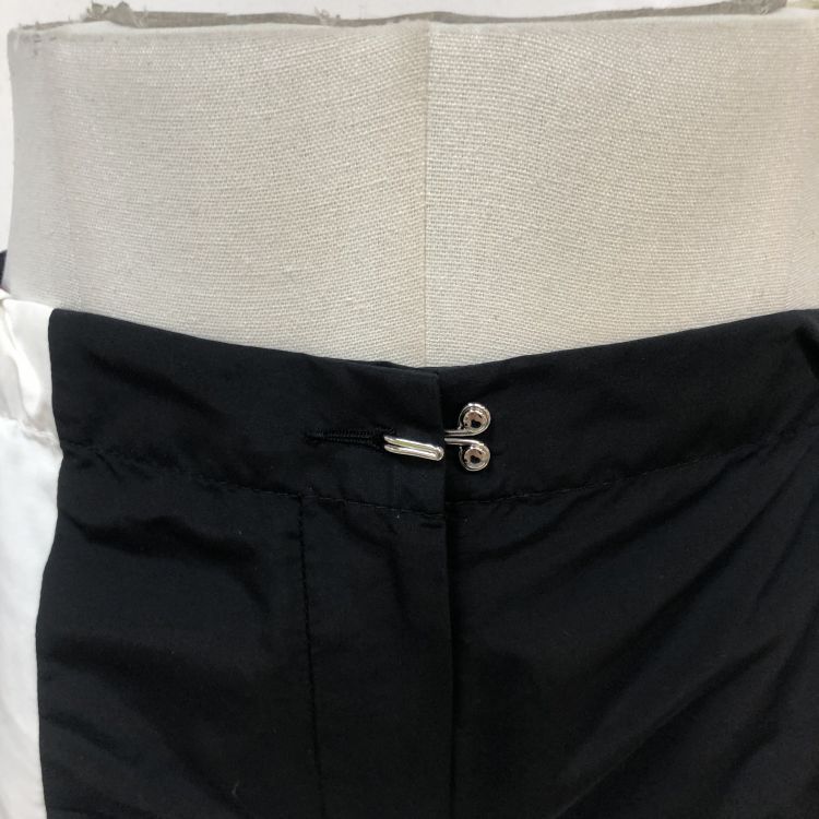 Louis Vuitton Louis Vuitton Logo Patch Shorts Size 36 Size 25" / US 0 / IT 36 - 6 Thumbnail