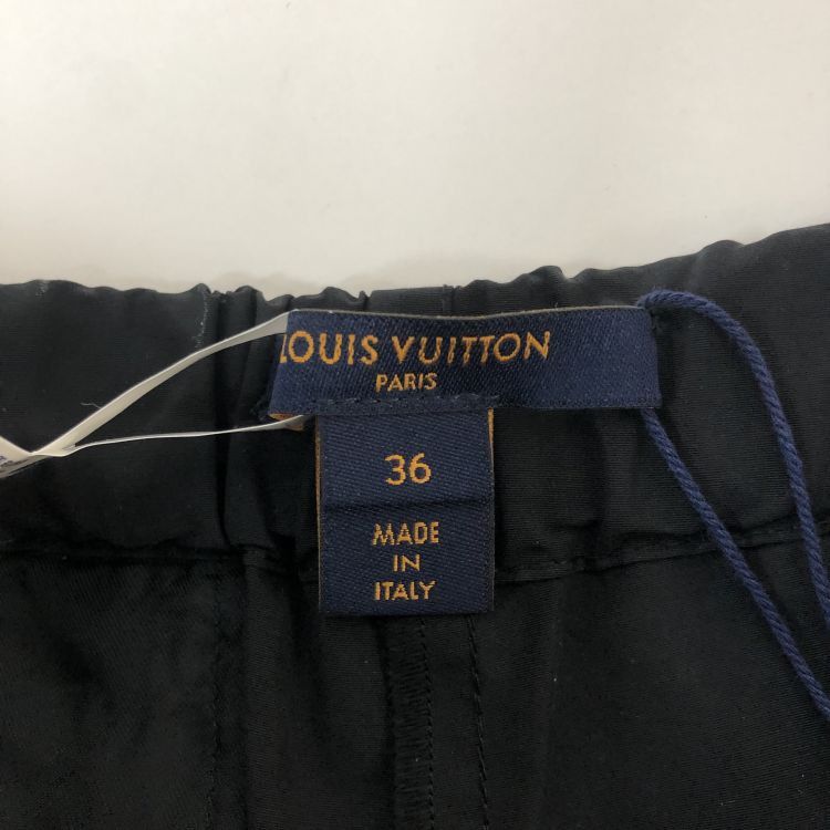 Louis Vuitton Louis Vuitton Logo Patch Shorts Size 36 Size 25" / US 0 / IT 36 - 3 Thumbnail