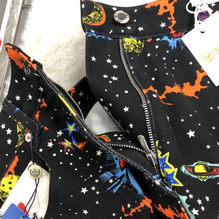 Louis Vuitton Louis Vuitton Galaxy Print Pants Size 40 Size 27" / US 4 / IT 40 - 5 Thumbnail