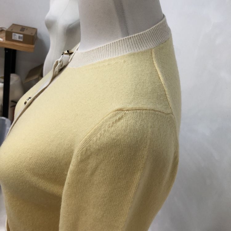 Miu Miu Miu Miu Yellow Cashmere Cardigan Size 36 Size XS / US 0-2 / IT 36-38 - 8 Thumbnail