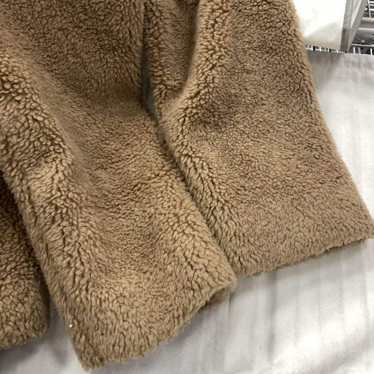 Weekend Max Mara Weekend Max Mara Beige Teddy Coat Size XS Size XS / US 0-2 / IT 36-38 - 7 Thumbnail