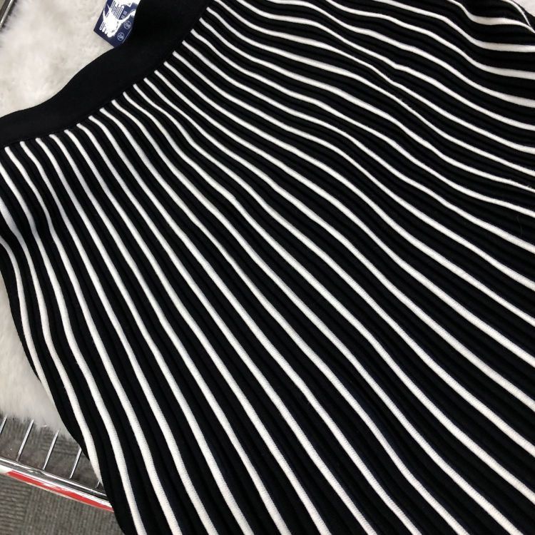 Max Mara Weekend MaxMara Striped Knit Midi Skirt Size S Size 25" / US 0 / IT 36 - 6 Thumbnail