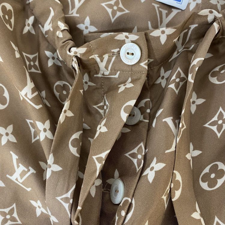 Louis Vuitton Louis Vuitton Monogram Silk Pants Size 38 Size 26" / US 2 / IT 38 - 8 Thumbnail