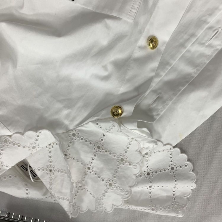 Miu Miu Miu Miu Embroidered Collar Button Up Shirt Size 36 Size XS / US 0-2 / IT 36-38 - 8 Thumbnail