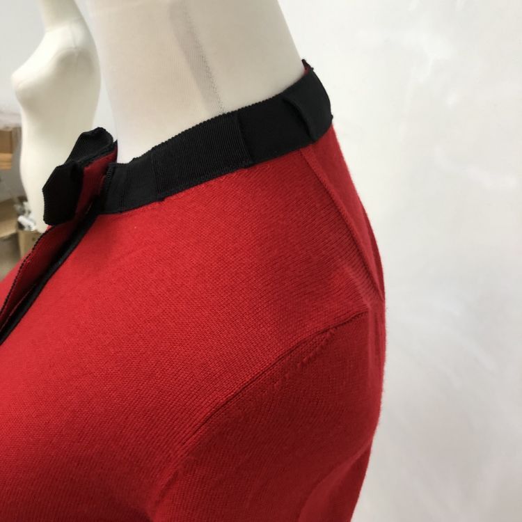 Miu Miu Miu Miu Red Wool Bow Detail Cardigan Size 38 Size XS / US 0-2 / IT 36-38 - 8 Thumbnail
