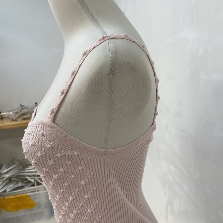 Chanel Chanel Pink Lattice Knit Tank Top Size 34 Size XS / US 0-2 / IT 36-38 - 8 Thumbnail