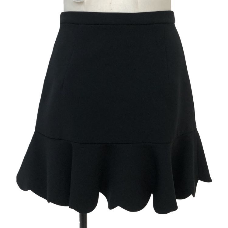 Miu Miu Miu Miu Scalloped Mini Skirt Size 40 Size 27" / US 4 / IT 40 - 2 Thumbnail