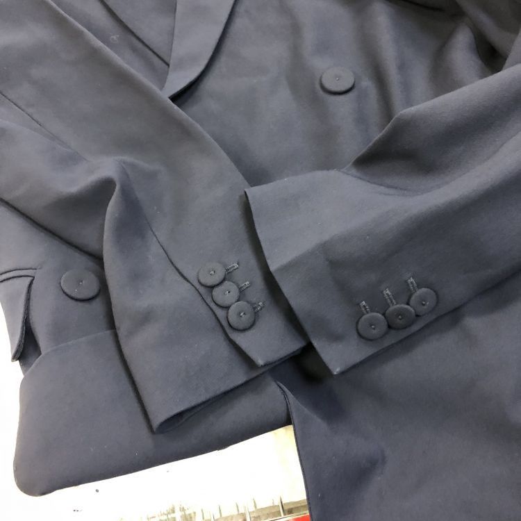Weekend Max Mara Weekend Max Mara Navy Double Breasted Blazer Size 42 Size M / US 6-8 / IT 42-44 - 8 Thumbnail
