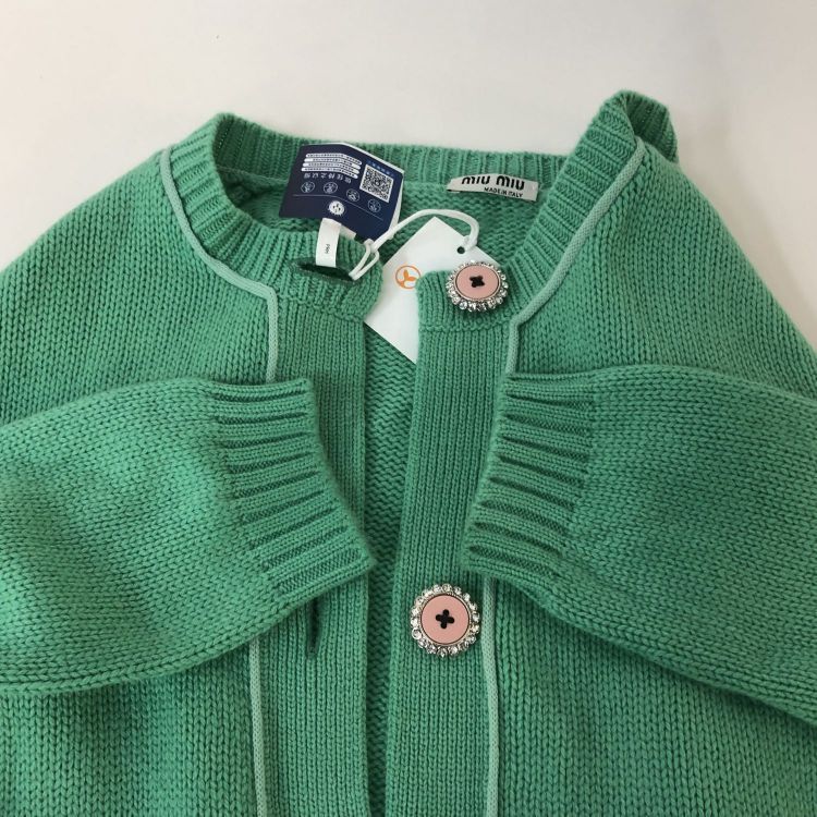 Miu Miu Miu Miu Jeweled Button Cashmere Cardigan Size 42 Size M / US 6-8 / IT 42-44 - 12 Thumbnail