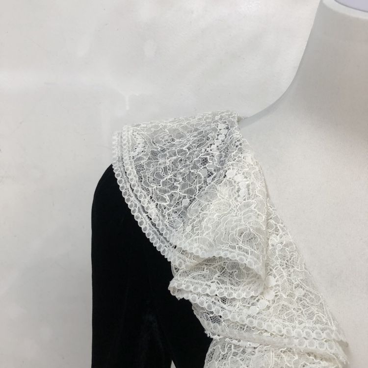 Miu Miu Miu Miu Lace Collar Velvet Blouse Size 38 Size XS / US 0-2 / IT 36-38 - 7 Thumbnail