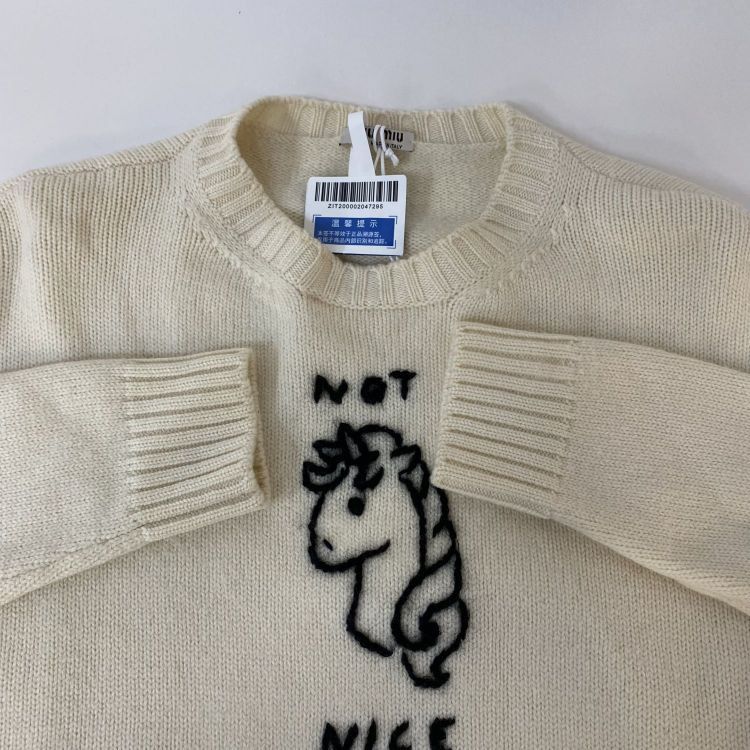 Miu Miu Miu Miu Unicorn Graphic Sweater Size 36 Size XS / US 0-2 / IT 36-38 - 10 Thumbnail