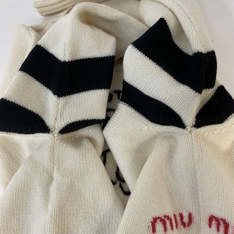 Miu Miu Miu Miu Unicorn Graphic Sweater Size 36 Size XS / US 0-2 / IT 36-38 - 11 Thumbnail