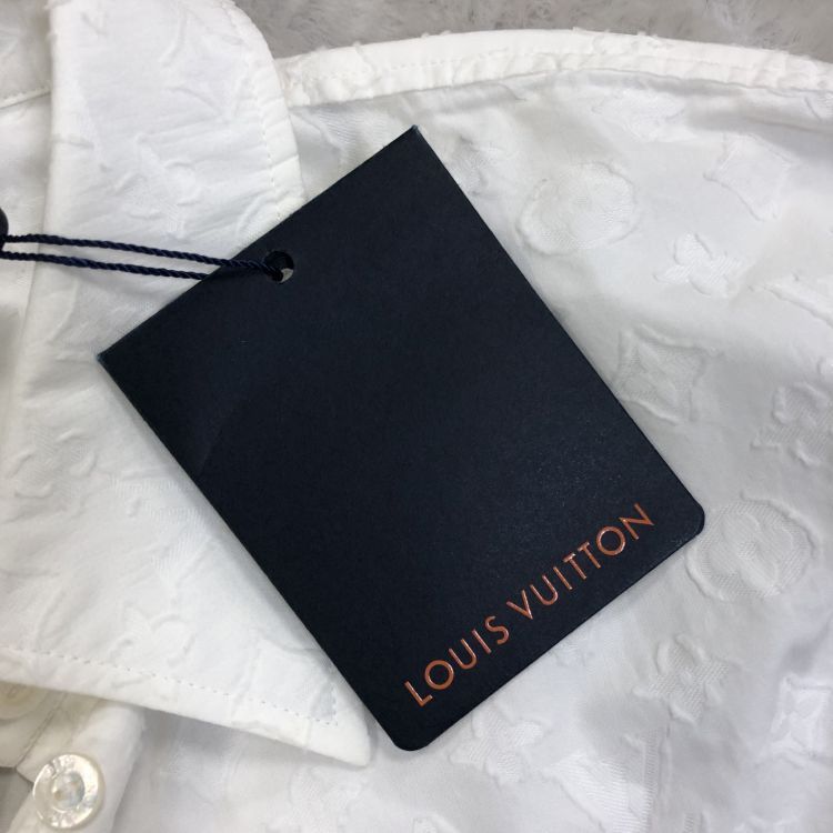 Louis Vuitton Louis Vuitton Monogram Embossed Button Up Shirt Size 38 Size XS / US 0-2 / IT 36-38 - 9 Thumbnail