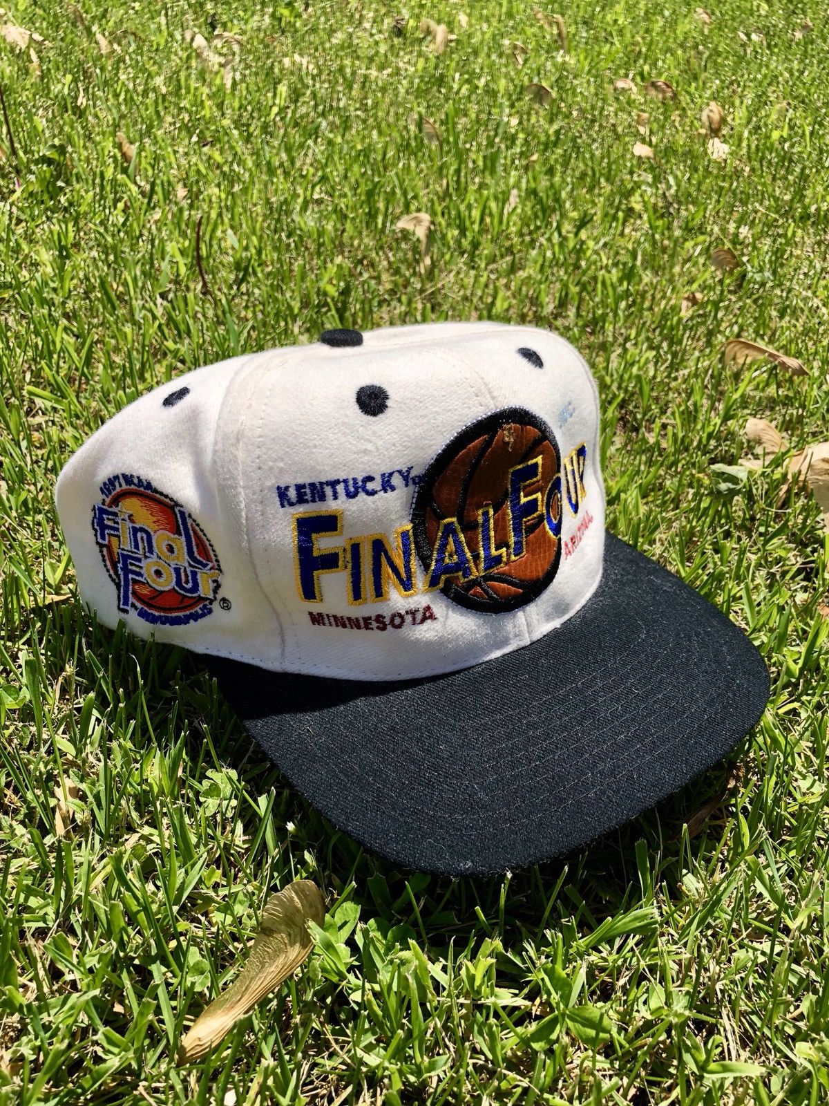 Retro Hat × Top Of The World × Vintage VTG 1997 March Madness NCCA ...